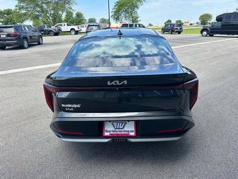 Used 2025 Kia K4 EX FWD image 6