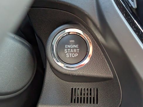 Used 2025 Subaru Forester Sport AWD/4WD image 31