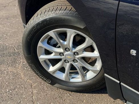 Used 2020 Chevrolet Equinox LS w/ LS Convenience Package AWD/4WD image 27