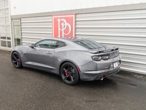 Used 2019 Chevrolet Camaro SS image 33