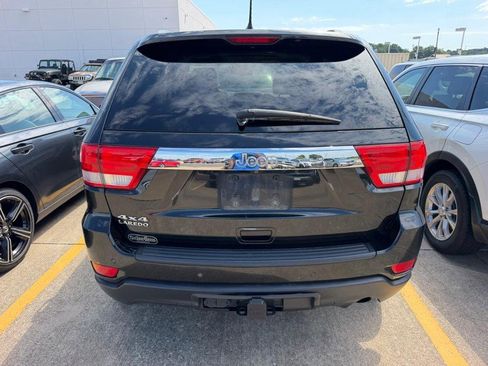 Used 2012 Jeep Grand Cherokee Laredo AWD/4WD image 3