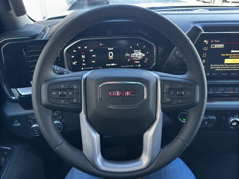 New 2026 GMC Sierra 1500 Elevation AWD/4WD image 22