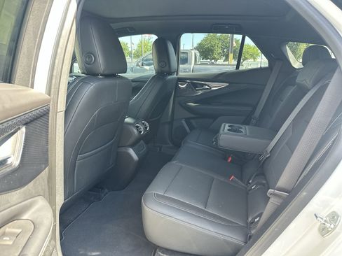 Used 2024 Chevrolet Blazer EV LT AWD/4WD image 31