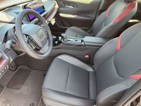 New 2026 Toyota Prius Plug-In Hybrid image 9