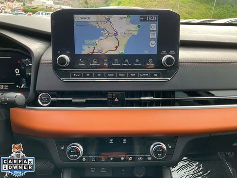 Used 2023 Mitsubishi Outlander SEL image 49