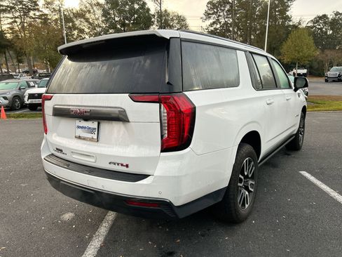 Used 2021 GMC Yukon XL AT4 w/ AT4 Premium Package image 9