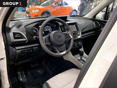 Certified 2023 Subaru Forester AWD/4WD image 17