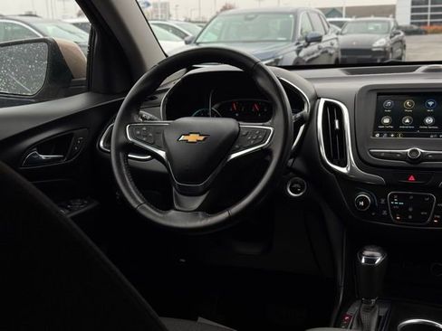 Used 2019 Chevrolet Equinox LT image 23