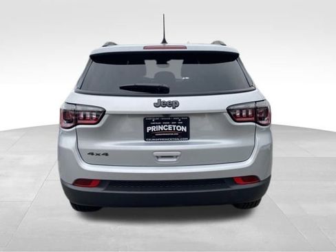 New 2026 Jeep Compass Latitude w/ Sun and Sound Group image 6