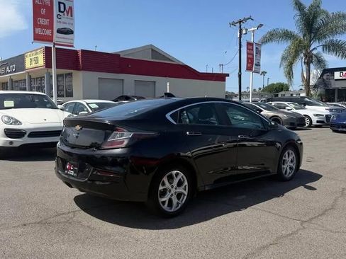 Used 2016 Chevrolet Volt Premier w/ Driver Confidence Package FWD image 4