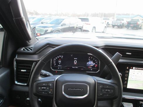 Certified 2024 GMC Sierra 2500 Denali Ultimate w/ Max Trailering Package image 35