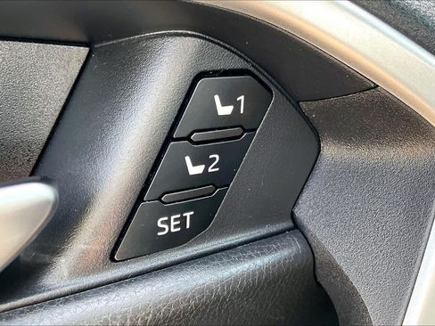 Used 2024 Toyota RAV4 XLE Premium w/ Weather Package FWD image 32
