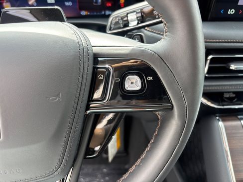 New 2025 Lincoln Aviator Reserve image 20