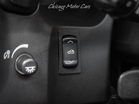 Used 2013 Chevrolet Corvette 427 w/ 1SB Preferred Equipment Group RWD image 11