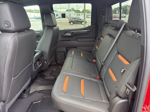 Used 2026 GMC Sierra 1500 AT4 w/ AT4 Premium Package AWD/4WD image 11