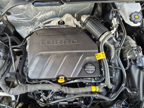 Used 2024 Chevrolet Trax LS FWD image 14