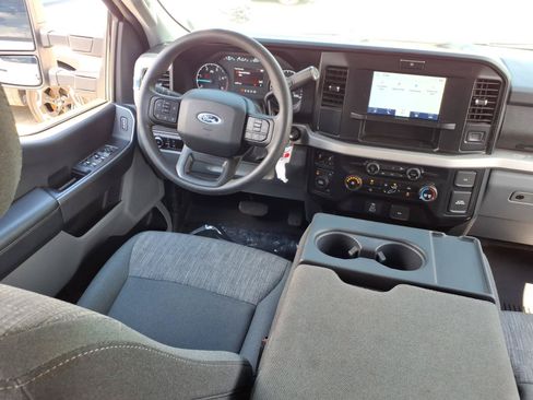 Used 2026 Ford F250 XLT AWD/4WD image 4