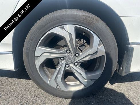 Used 2019 Honda Accord EX image 3