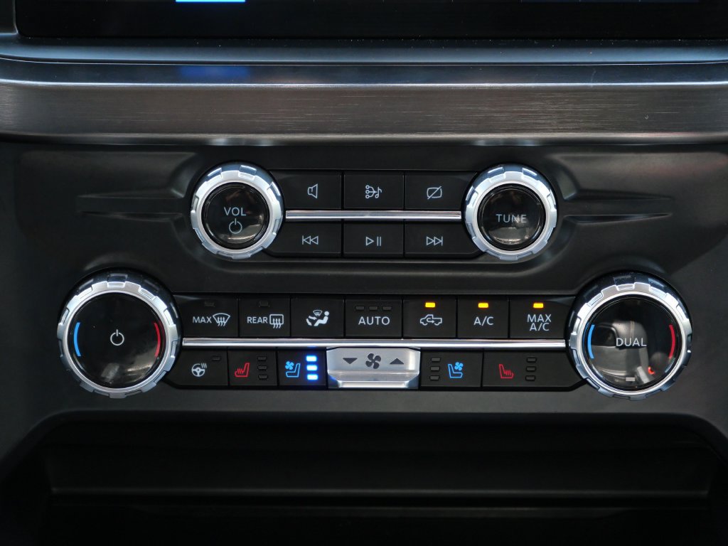 Certified 2024 Ford F250 Lariat AWD/4WD image 18