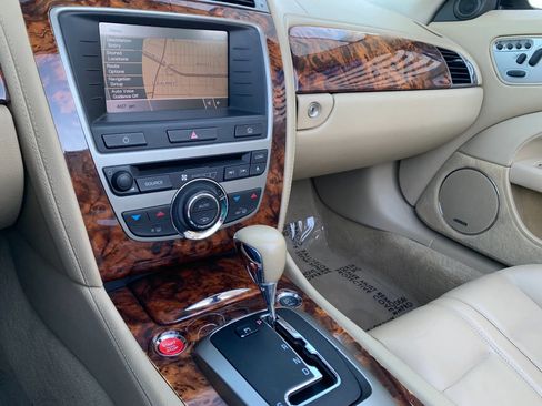 Used 2007 Jaguar XK Convertible RWD image 14
