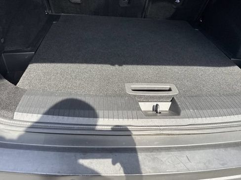 Used 2021 Nissan Rogue S FWD image 19