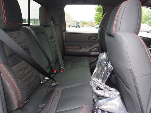 New 2026 Nissan Frontier PRO-4X w/ Tow Package AWD/4WD image 13