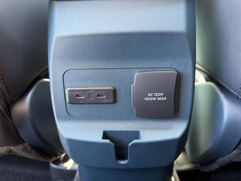 New 2026 Ford Maverick Lariat AWD/4WD image 17