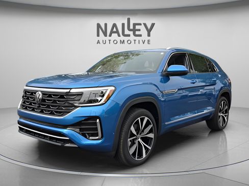 Used 2025 Volkswagen Atlas Cross Sport SEL Premium R-Line image 1