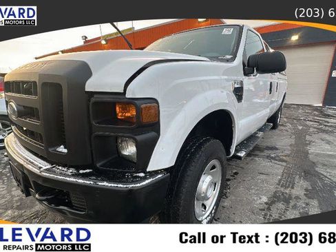 Used 2009 Ford F250 XL image 2