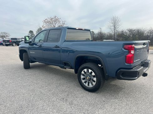 New 2026 Chevrolet Silverado 2500 Custom w/ Z71 Off-Road Package image 5