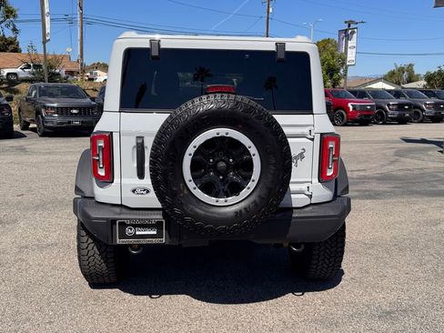 New 2026 Ford Bronco Badlands w/ Sasquatch Package image 11