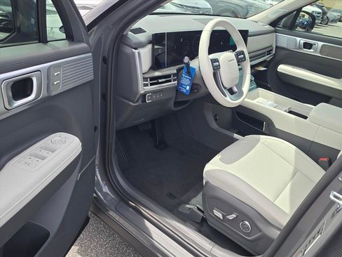 New 2026 Hyundai Santa Fe Limited FWD image 9
