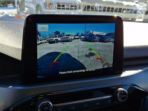 Certified 2025 Ford Escape Active AWD/4WD image 20
