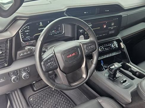 Used 2023 GMC Sierra 1500 AT4 w/ AT4 Premium Package AWD/4WD image 36