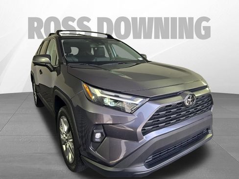 Used 2024 Toyota RAV4 XLE Premium FWD image 3
