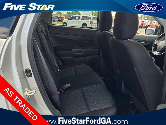 Used 2024 Mitsubishi Outlander Sport LE AWD/4WD image 16