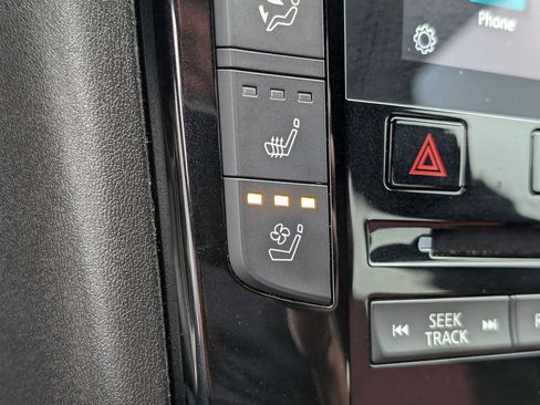 Used 2023 INFINITI QX55 Sensory w/ Lighting Package AWD/4WD image 17