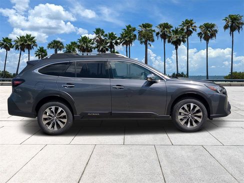 Certified 2025 Subaru Outback Touring XT image 3