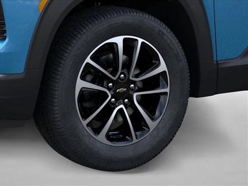 New 2026 Chevrolet TrailBlazer LT FWD image 9