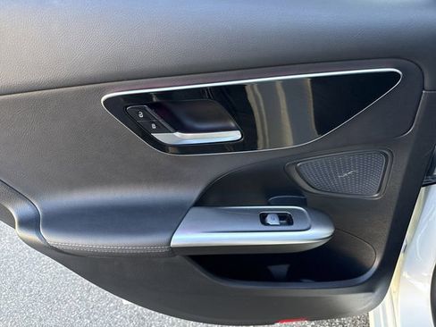 Used 2024 Mercedes-Benz C 300 Sedan image 28