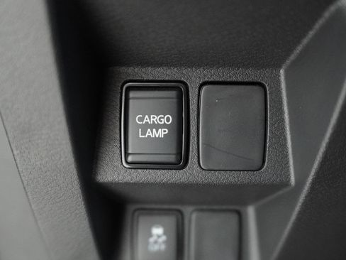 Used 2024 Nissan Frontier SV w/ SV Convenience Package RWD image 20