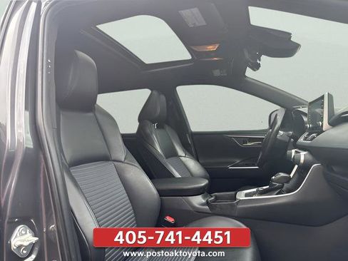Used 2019 Toyota RAV4 XSE AWD/4WD image 16