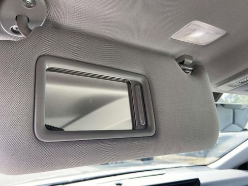 Used 2023 Toyota Camry SE image 28