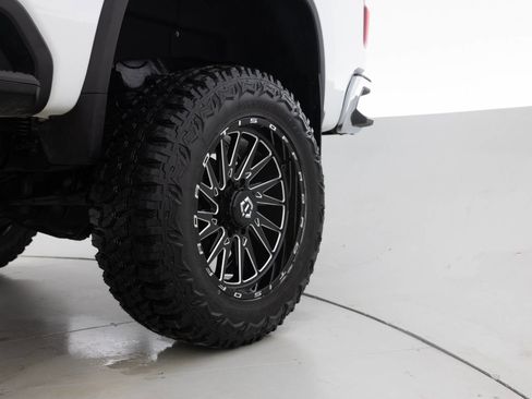 Used 2021 Chevrolet Silverado 2500 LTZ image 20