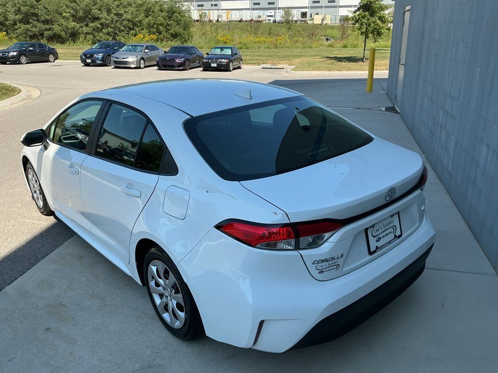Used 2026 Toyota Corolla LE FWD image 7