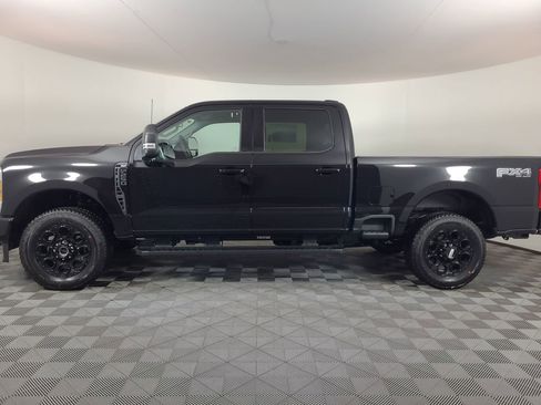 New 2026 Ford F250 XLT w/ XLT Premium Package image 6