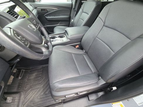 Used 2024 Honda Passport EX-L image 17