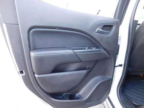 Used 2015 GMC Canyon SLE w/ SLE Convenience Package image 12