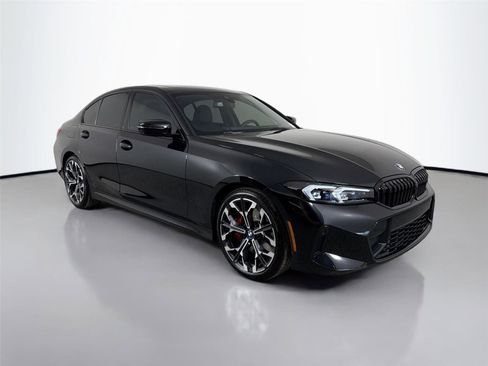 New 2026 BMW 330i Sedan w/ M Sport Package RWD image 4