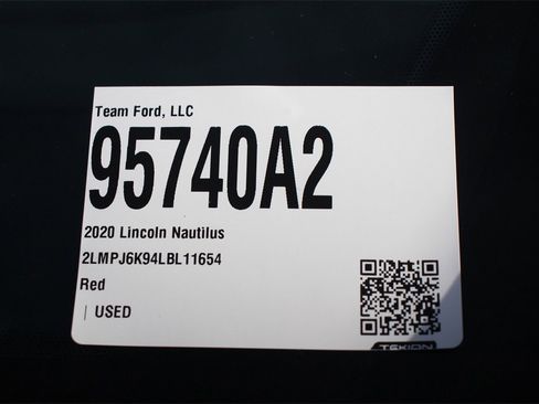 Used 2020 Lincoln Nautilus Reserve w/ Equipment Group 201A image 26